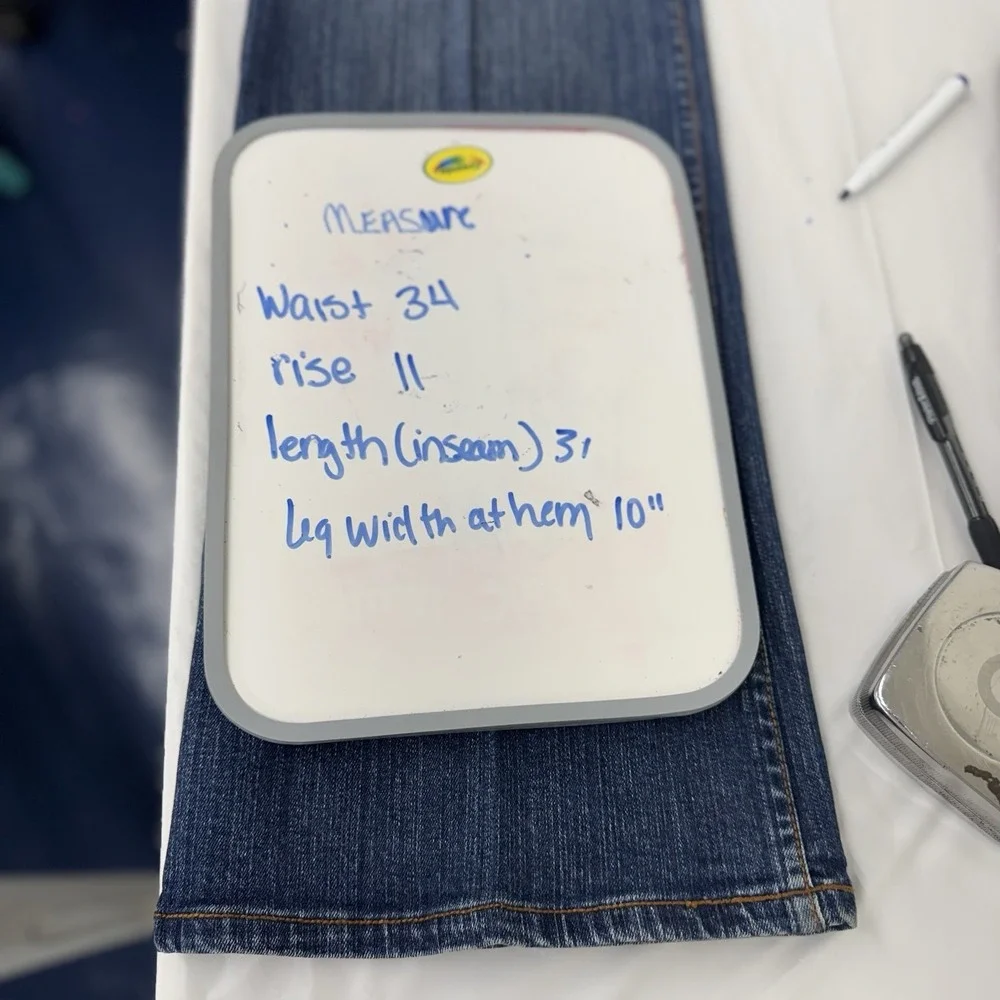 Vintage Junior's Size 13/14 Lawman Western Relaxed Fit Blue Jeans‎ EUC Flare